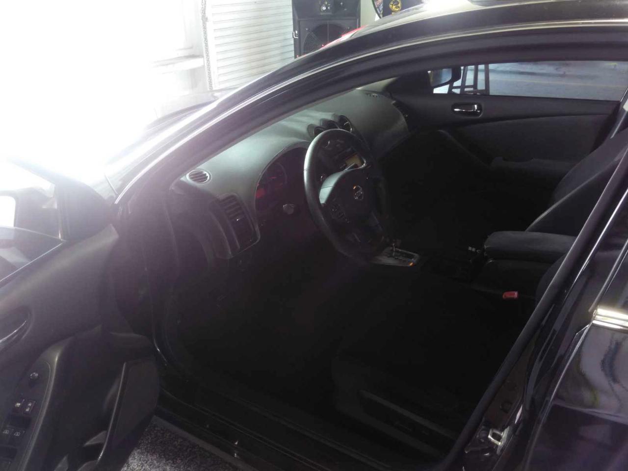 Nissan Altima  2012