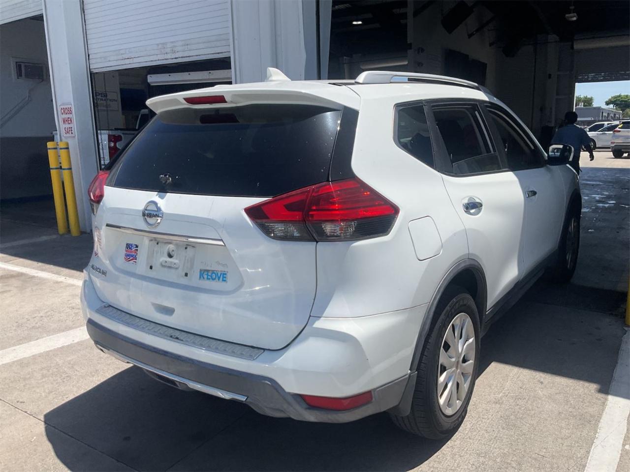 Nissan Rogue  2017