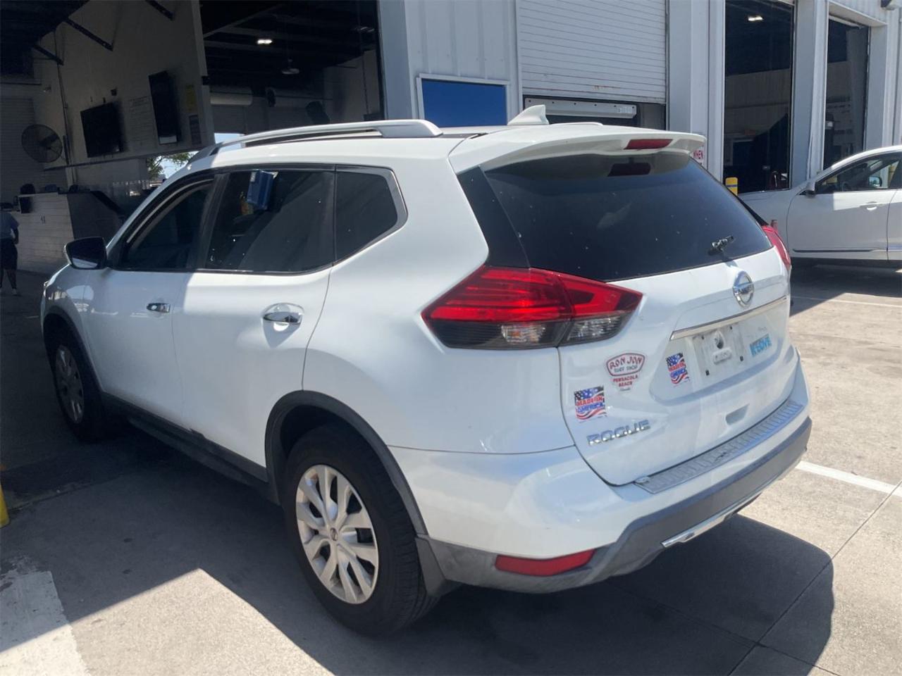 Nissan Rogue  2017
