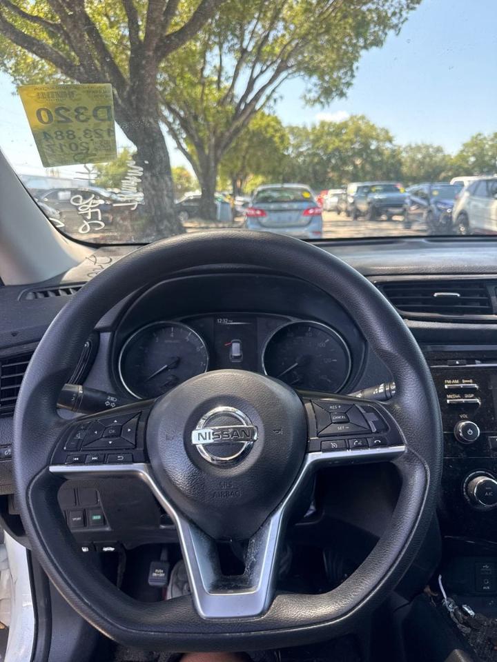 Nissan Rogue  2017