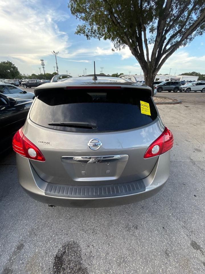 Nissan Rogue  2011