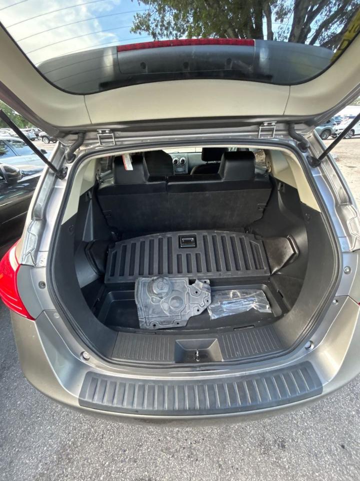 Nissan Rogue  2011