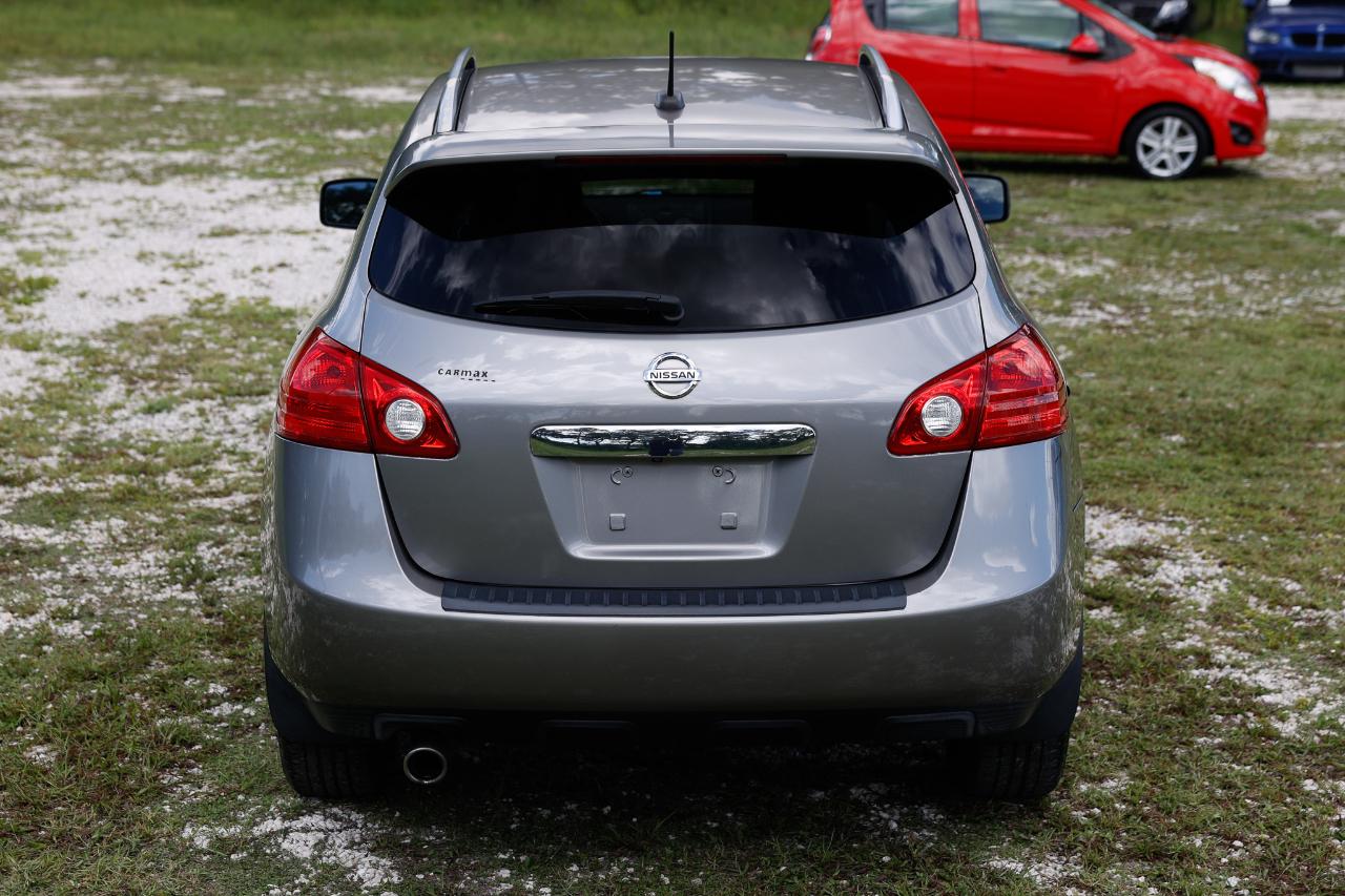 Nissan Rogue  2011