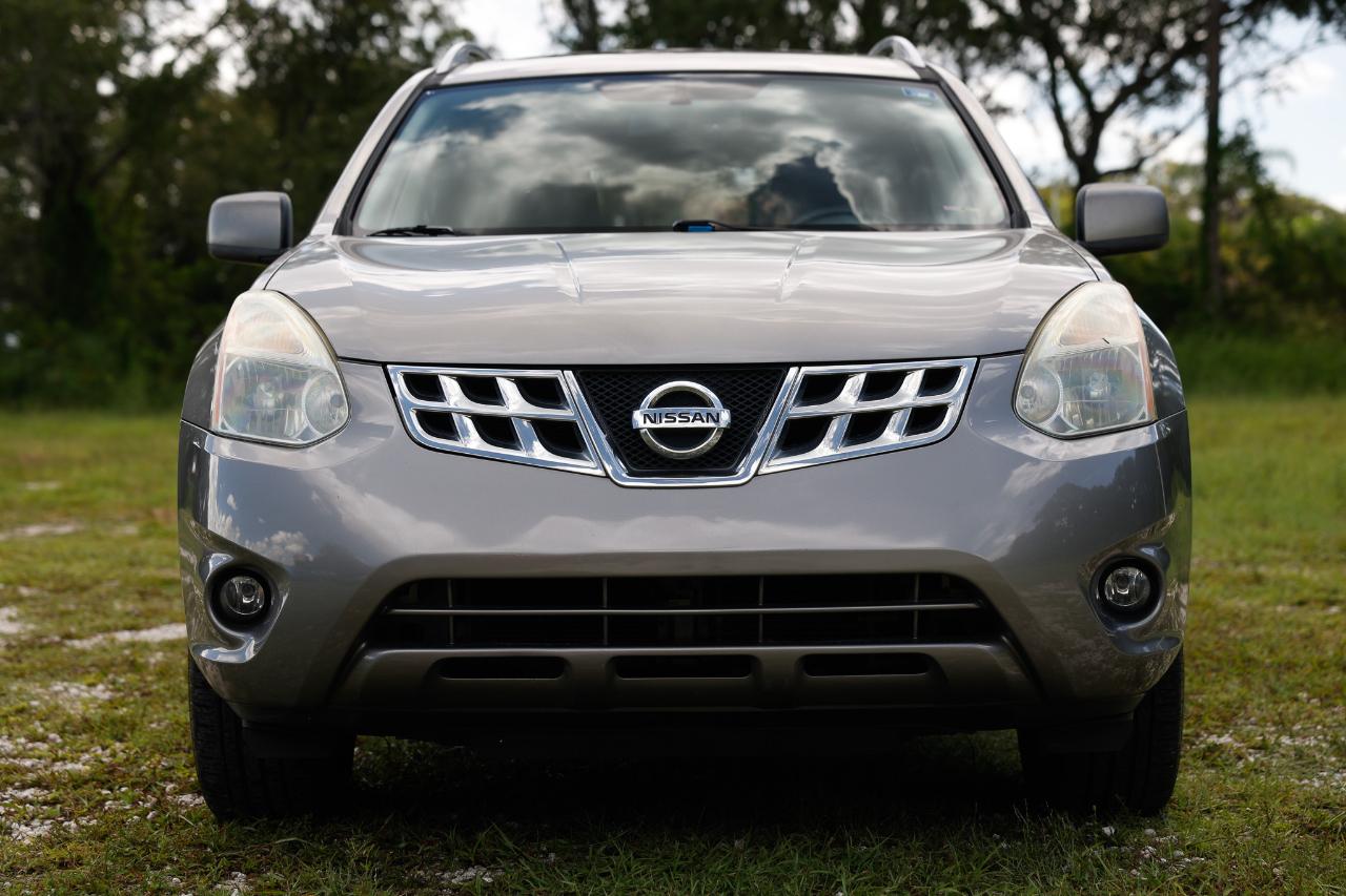 Nissan Rogue  2011
