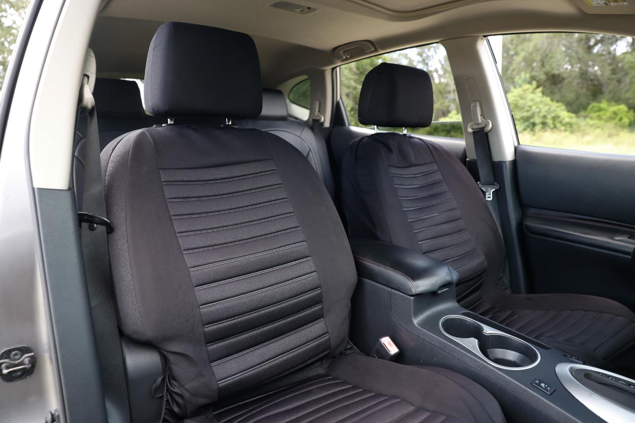 Nissan Rogue  2011
