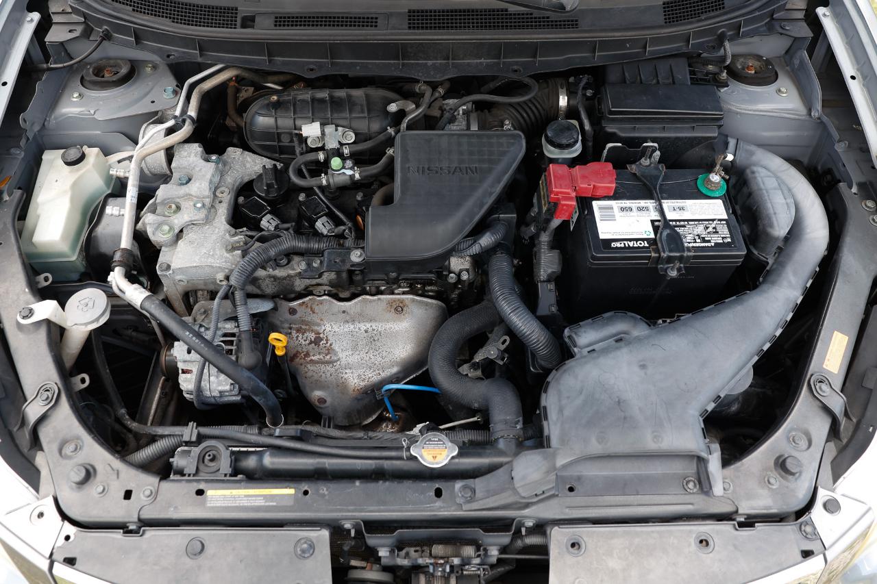 Nissan Rogue  2011