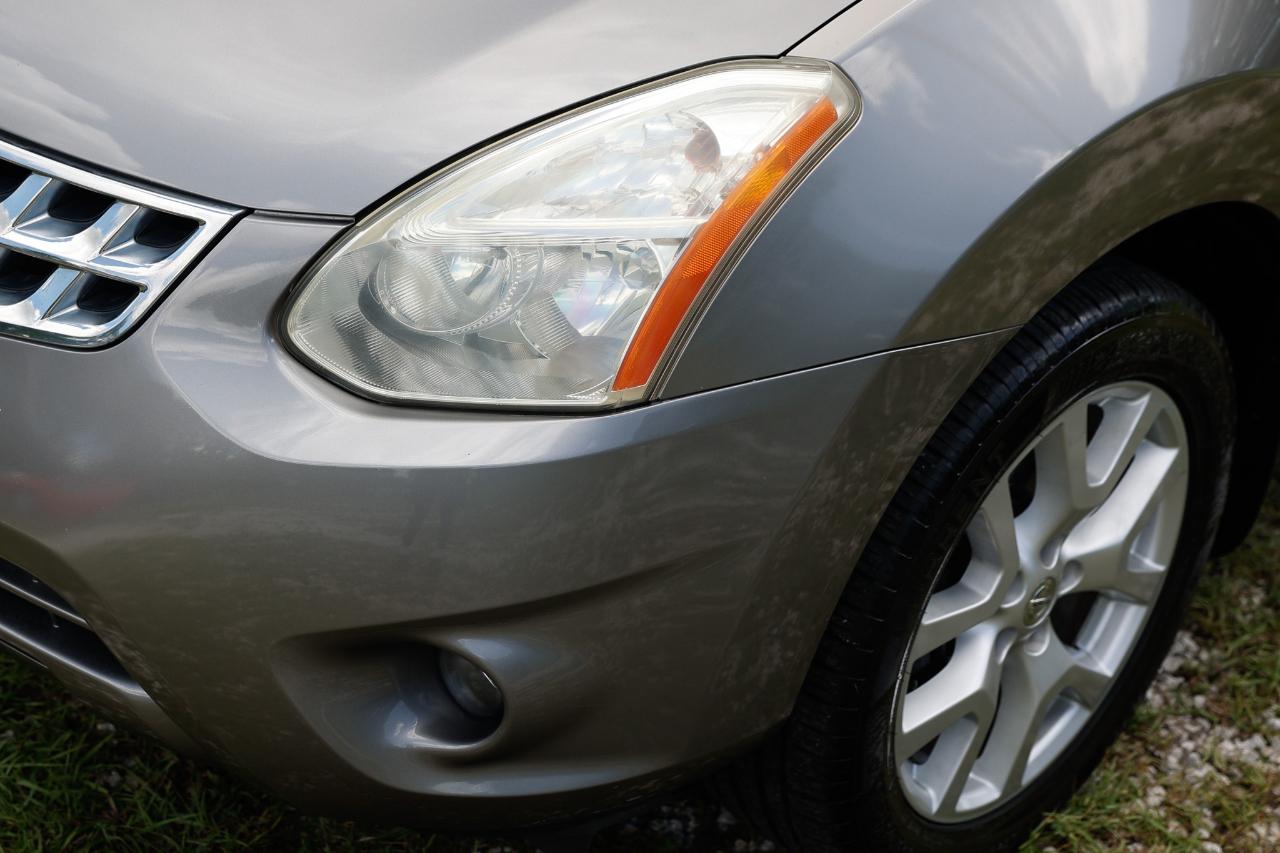 Nissan Rogue  2011
