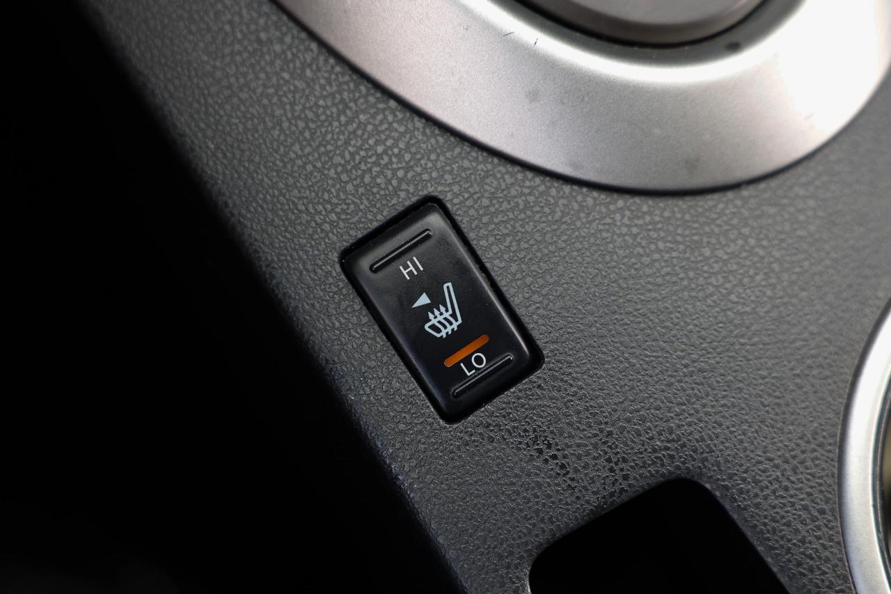 Nissan Rogue  2011