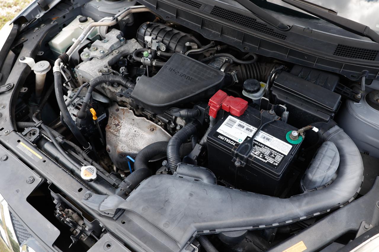 Nissan Rogue  2011
