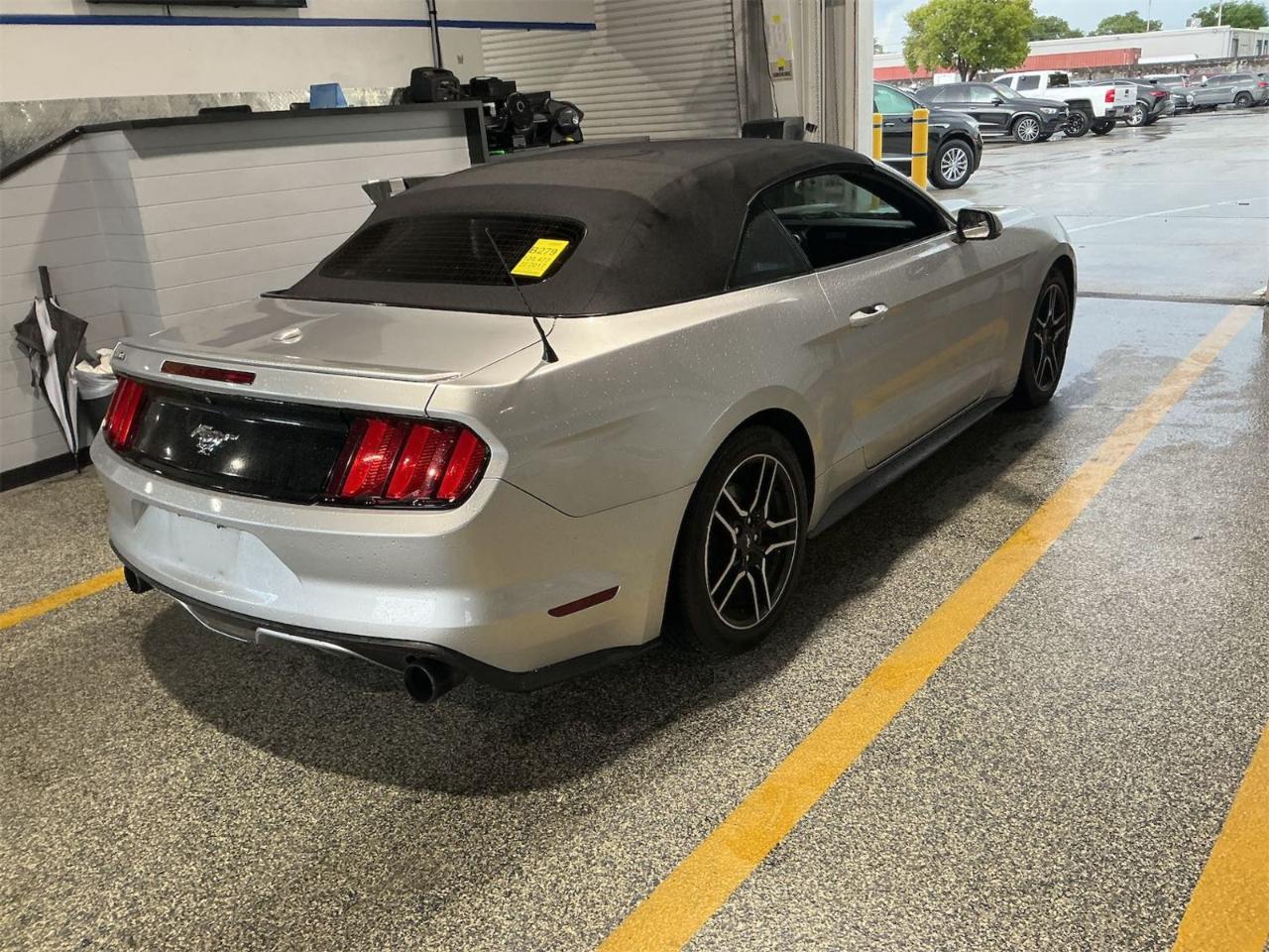 Ford Mustang  2017