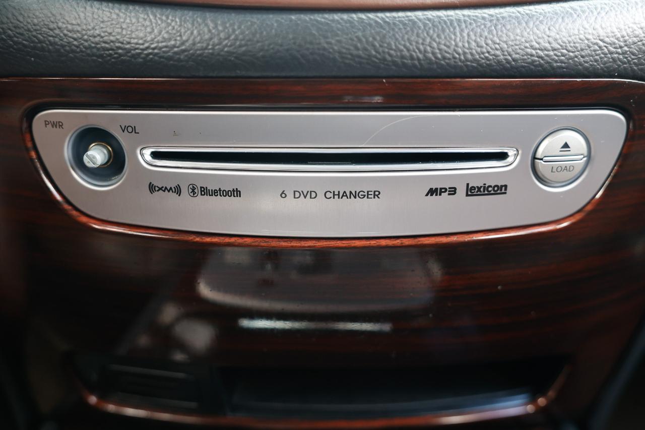Hyundai Genesis  2012
