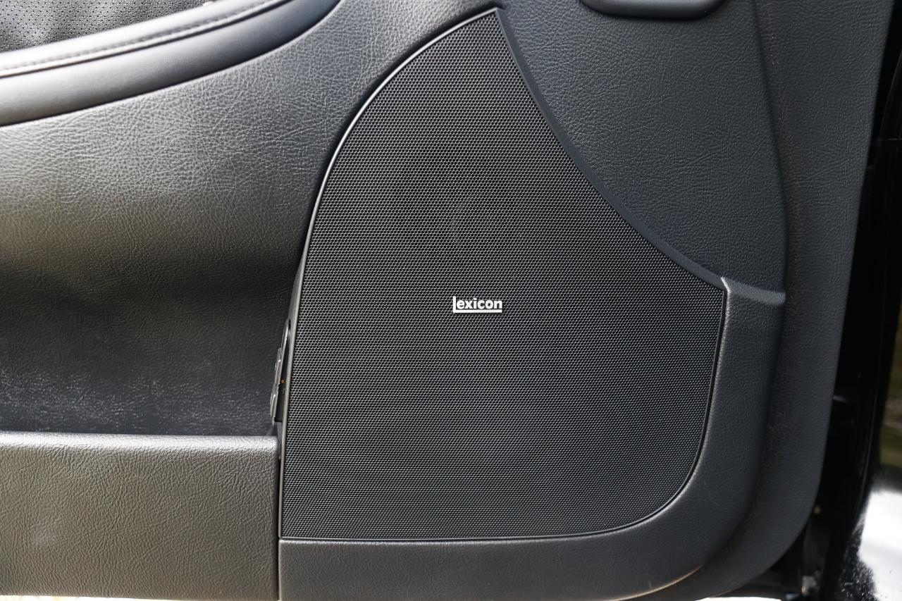 Hyundai Genesis  2012