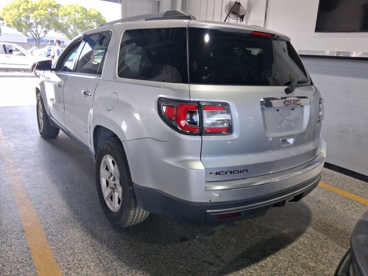 GMC Acadia  2014