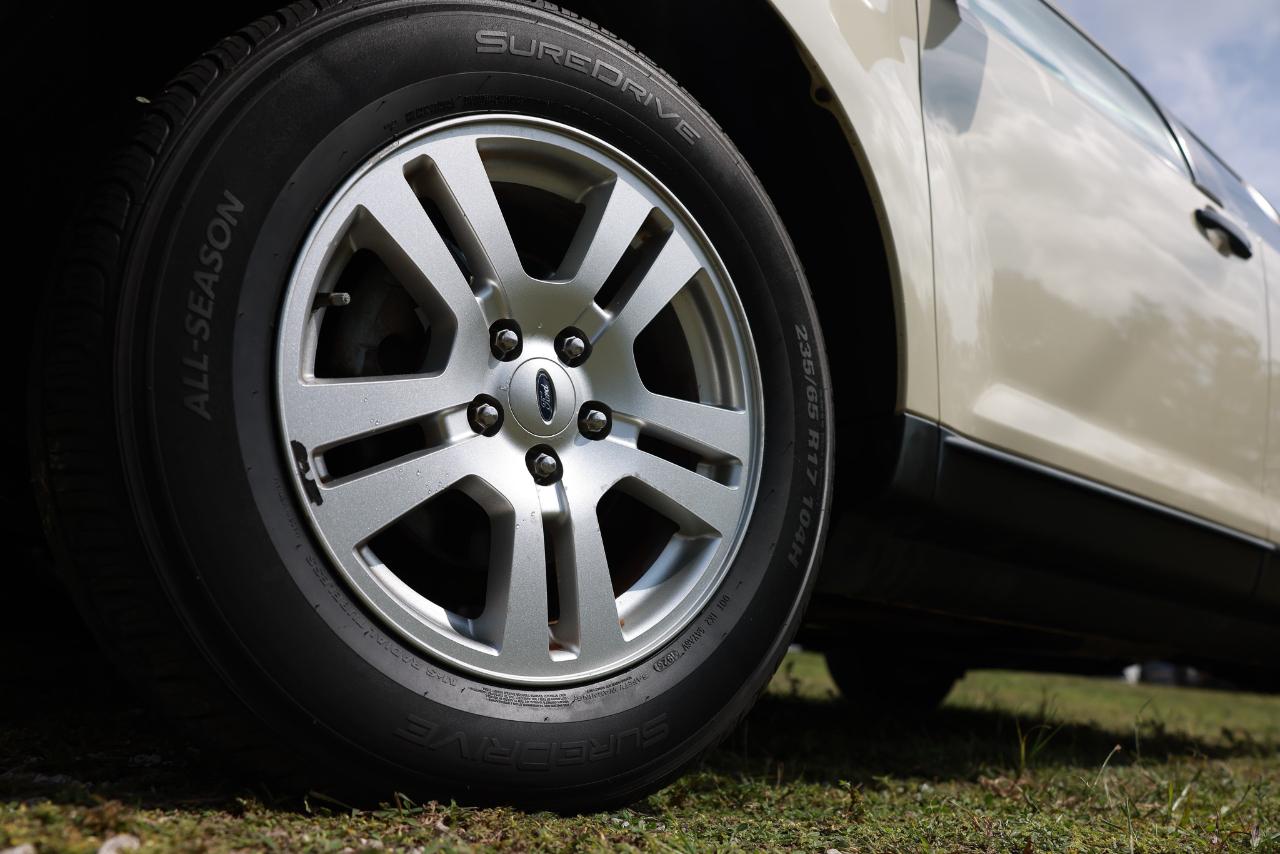 Ford Edge  2007