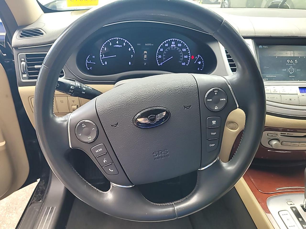 Hyundai Genesis  2013