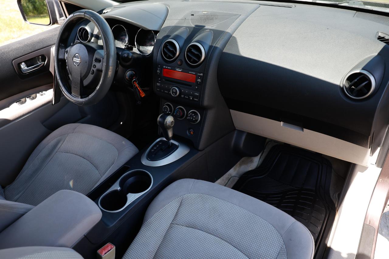 Nissan Rogue  2008