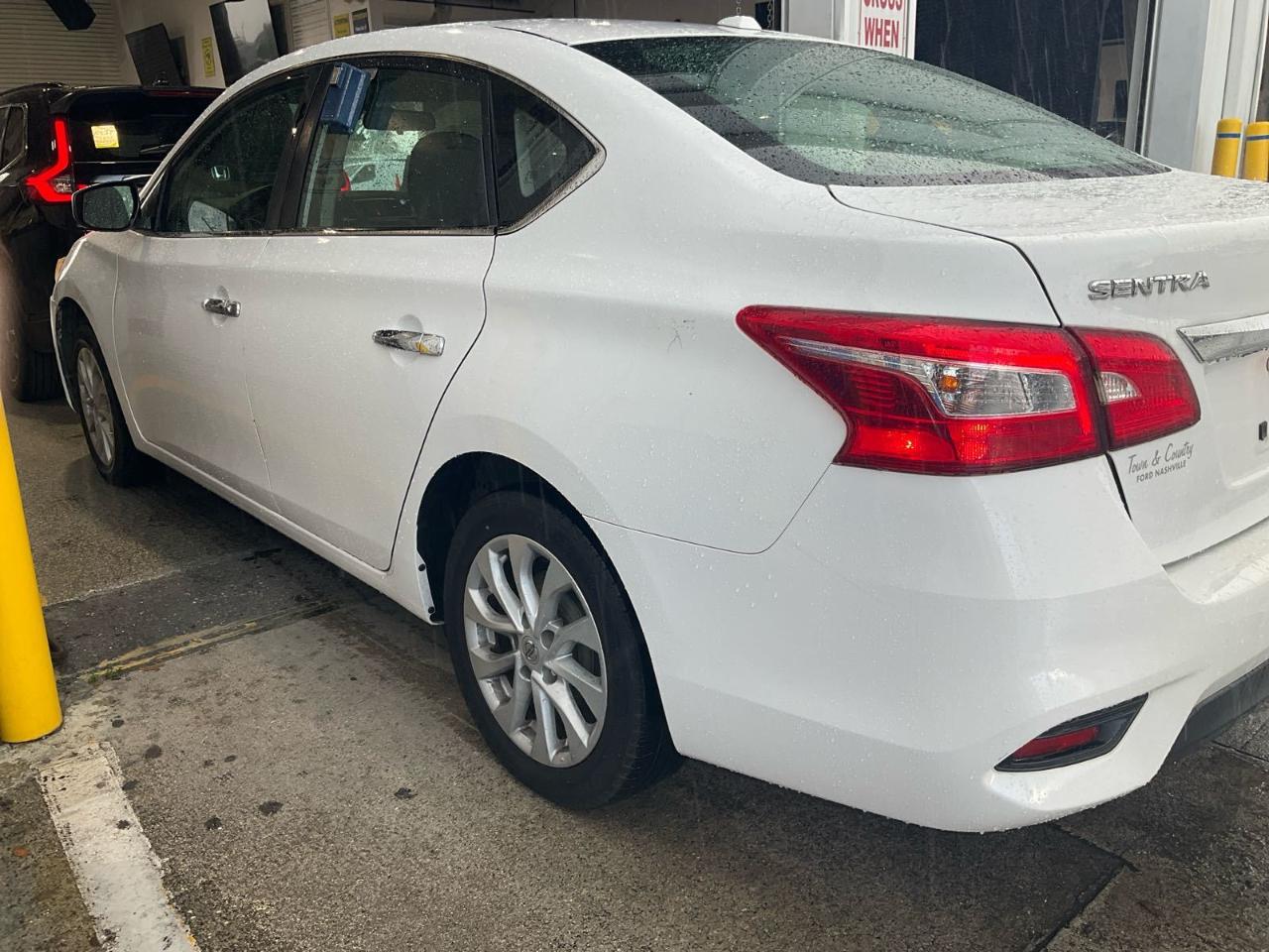Nissan Sentra  2019