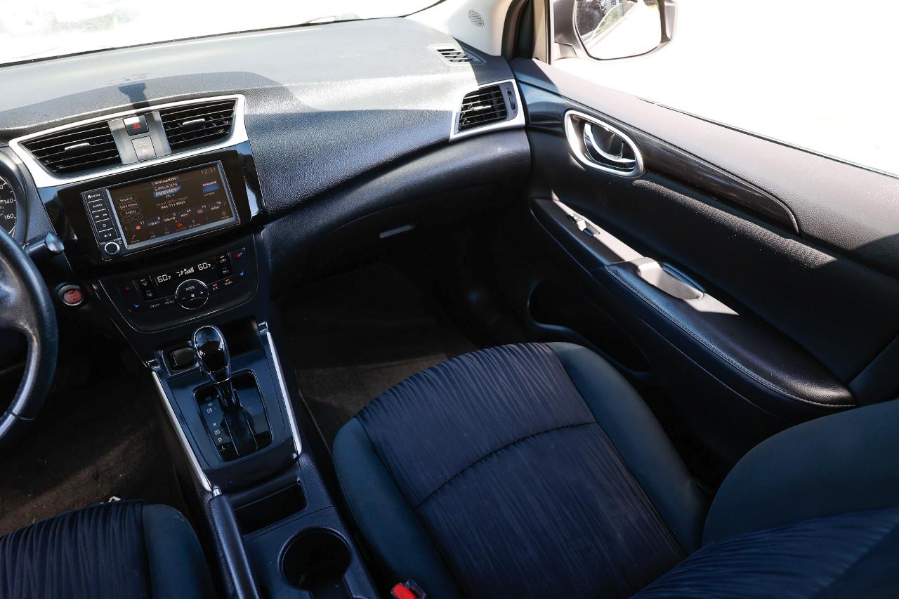 Nissan Sentra  2019