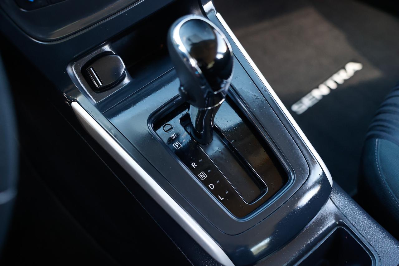 Nissan Sentra  2019
