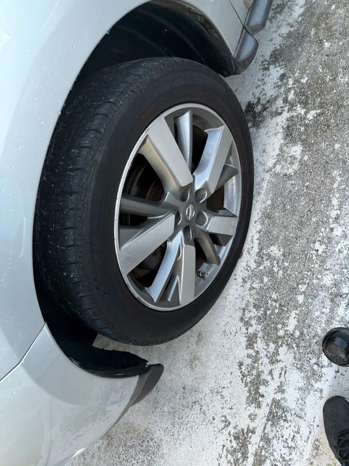 Nissan Pathfinder  2013