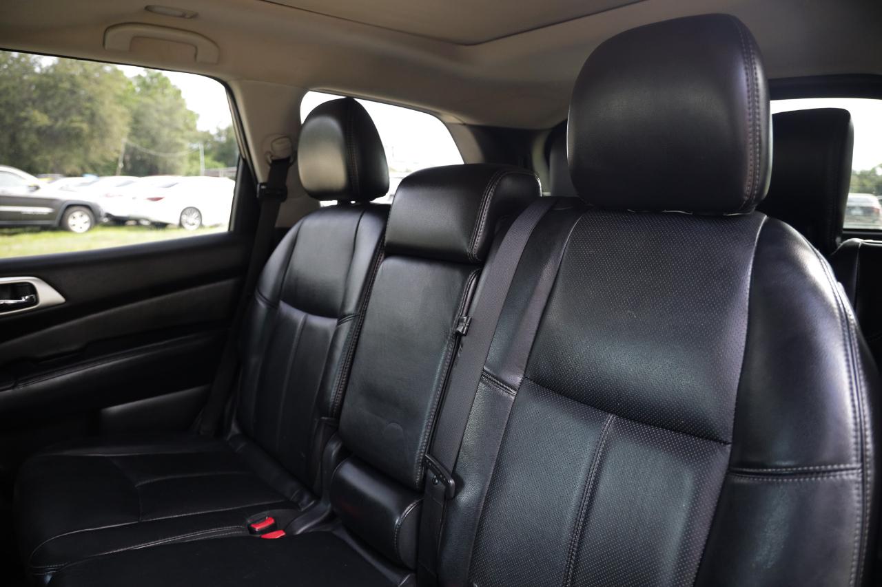 Nissan Pathfinder  2013
