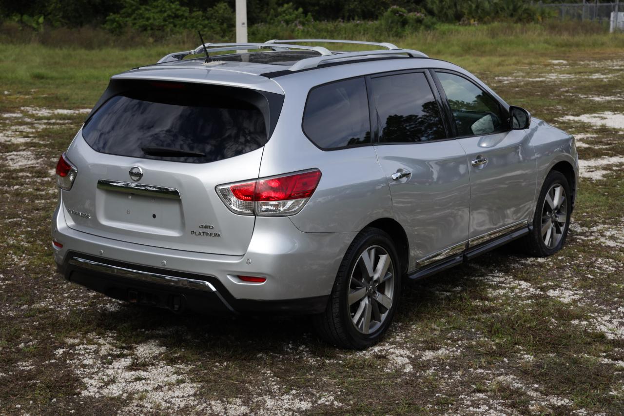 Nissan Pathfinder  2013