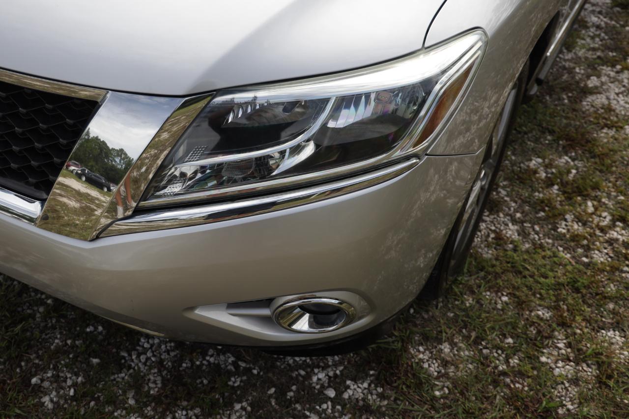 Nissan Pathfinder  2013