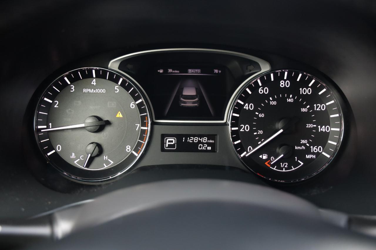 Nissan Pathfinder  2013