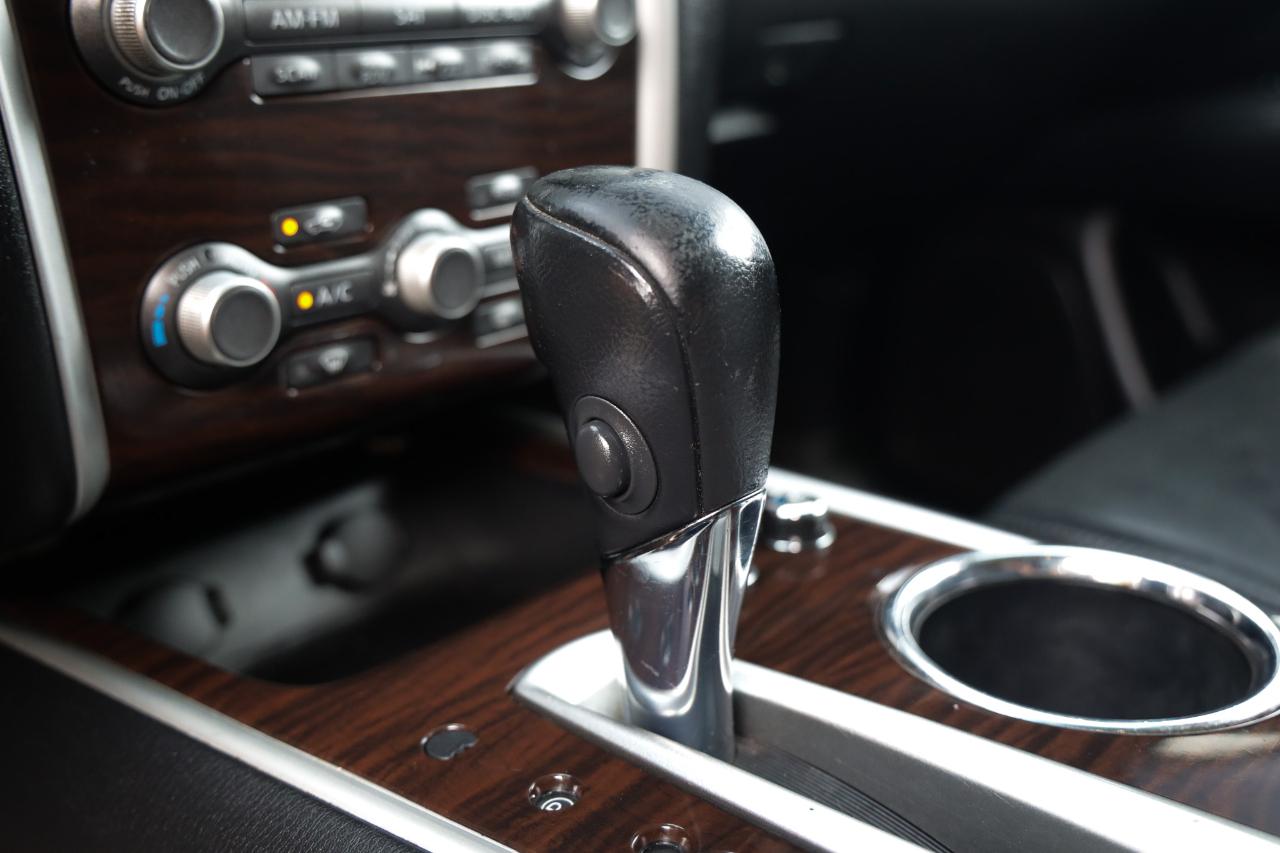 Nissan Pathfinder  2013