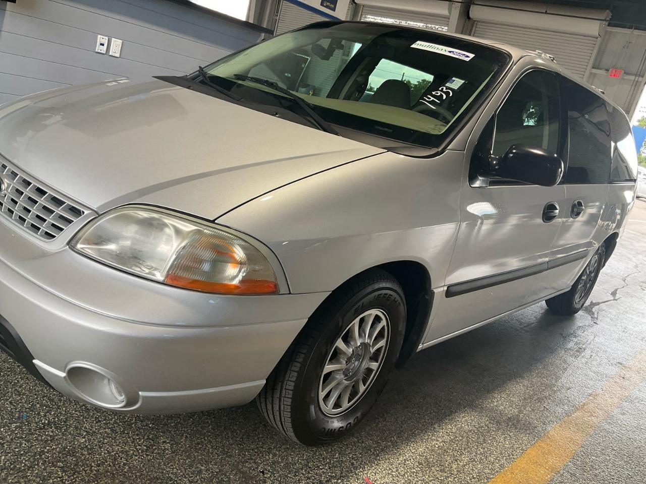 Ford Windstar Wagon  2003