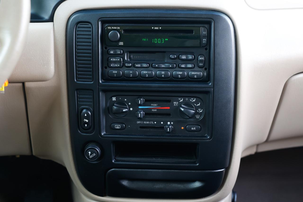 Ford Windstar Wagon  2003