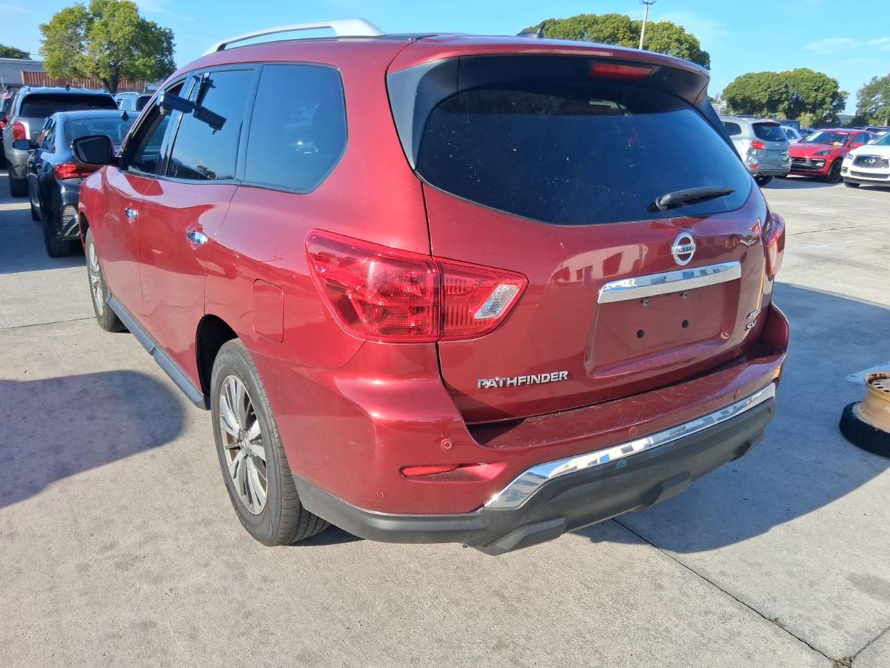 Nissan Pathfinder  2017