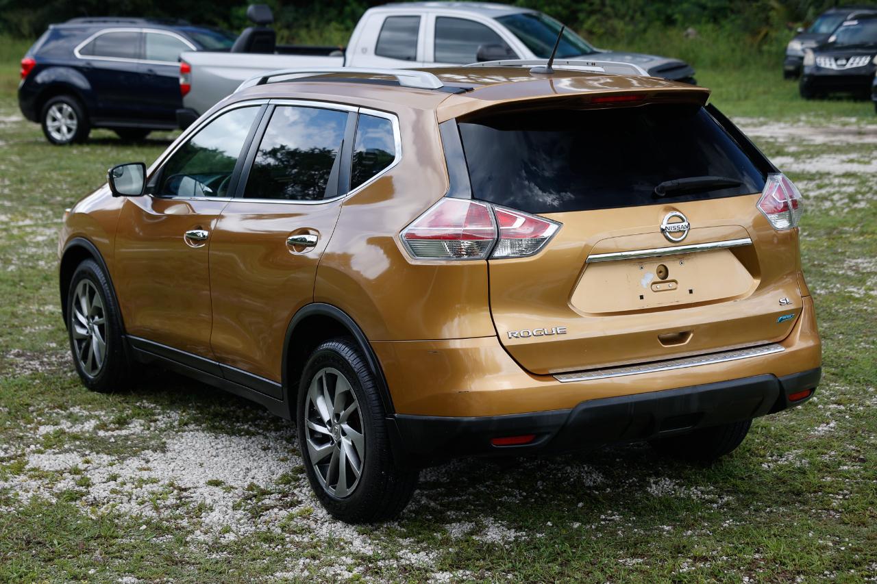 Nissan Rogue  2014