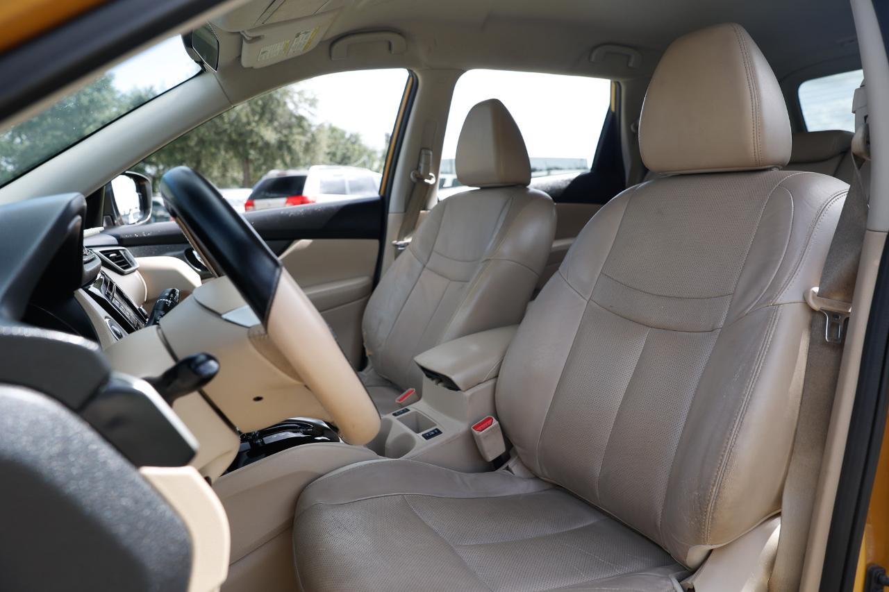 Nissan Rogue  2014