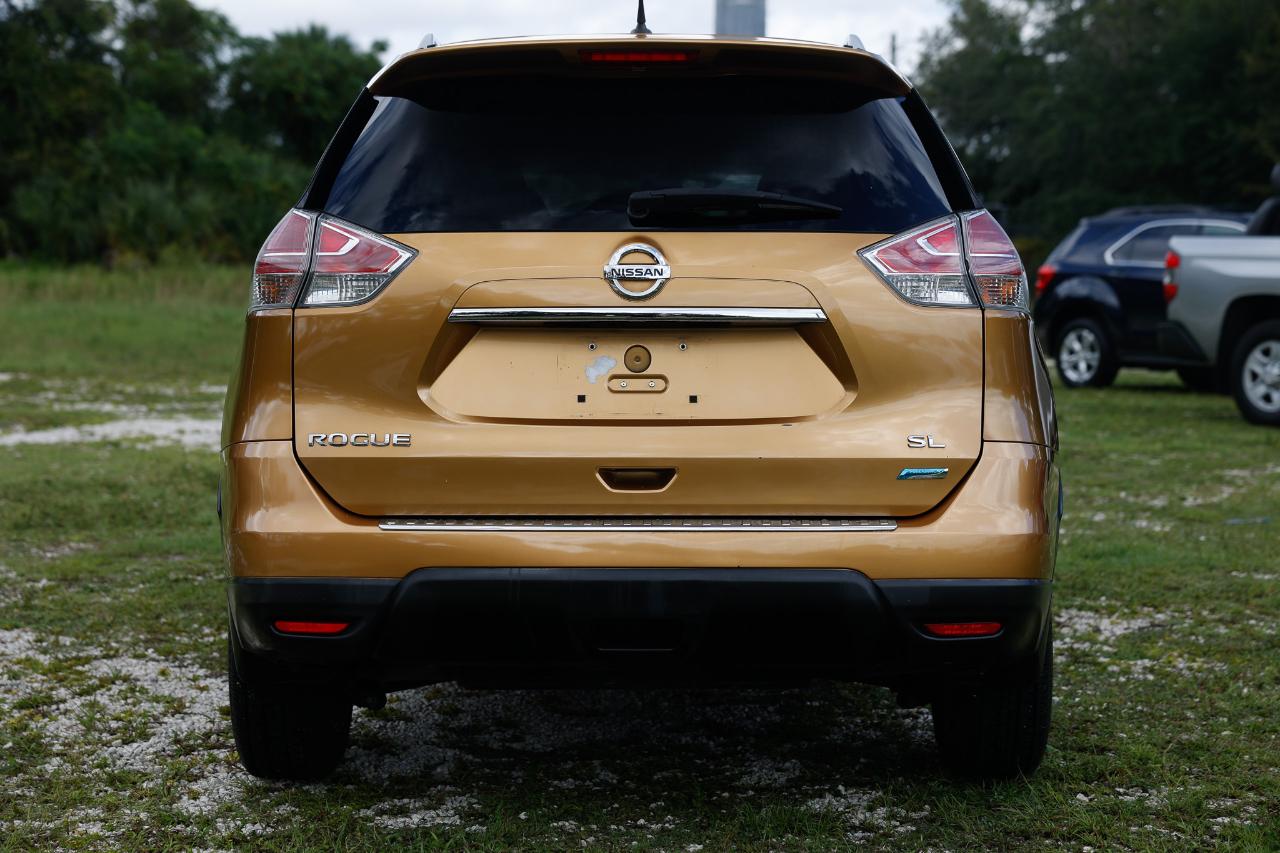 Nissan Rogue  2014