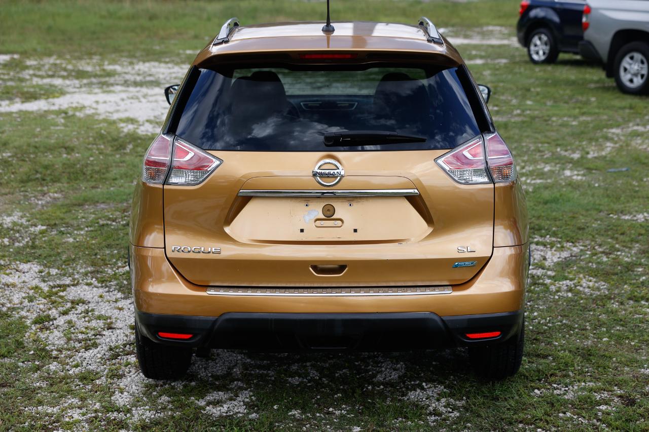 Nissan Rogue  2014