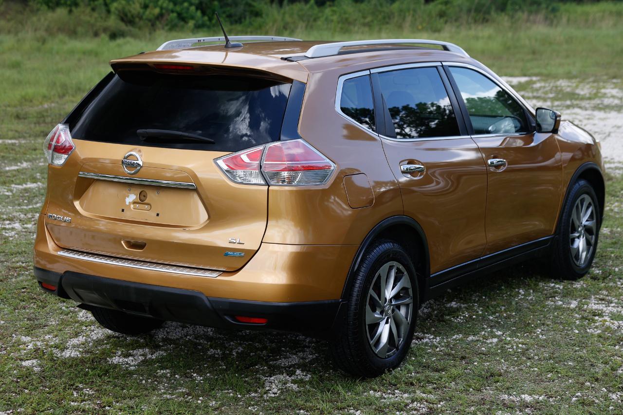 Nissan Rogue  2014