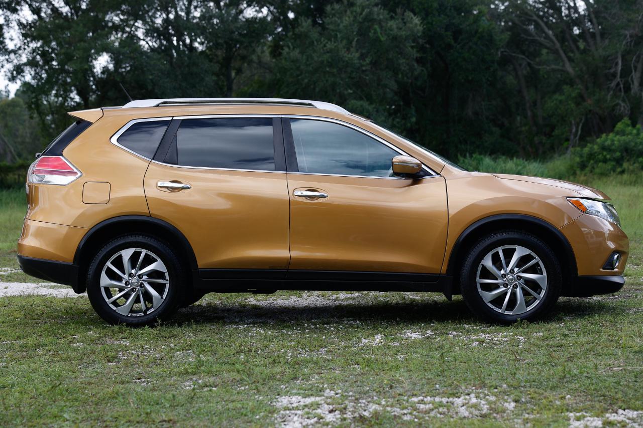 Nissan Rogue  2014