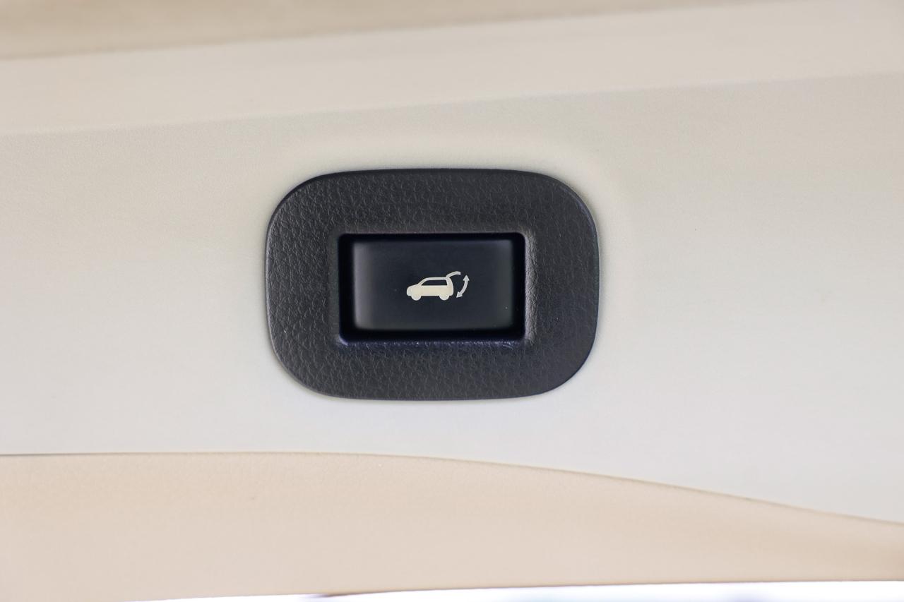 Nissan Rogue  2014