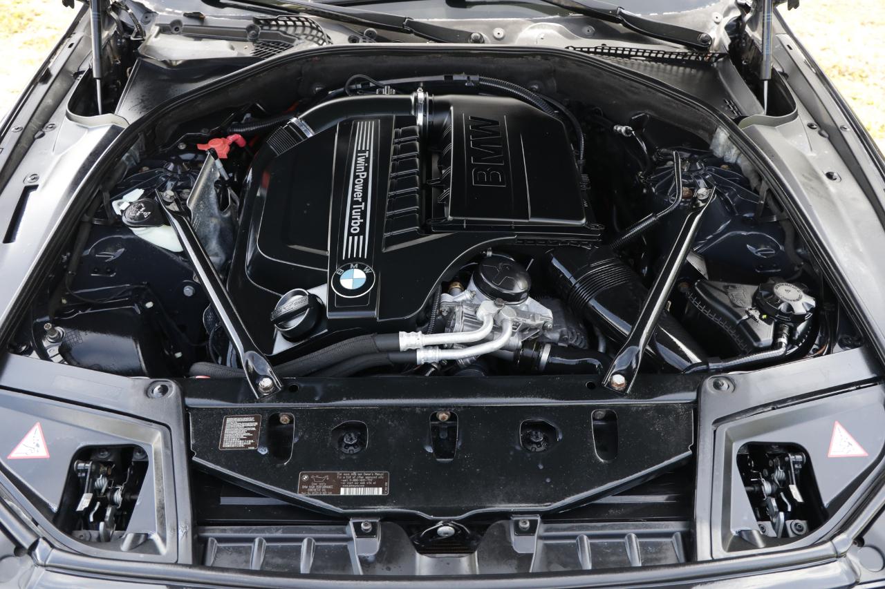BMW 535i photo 20