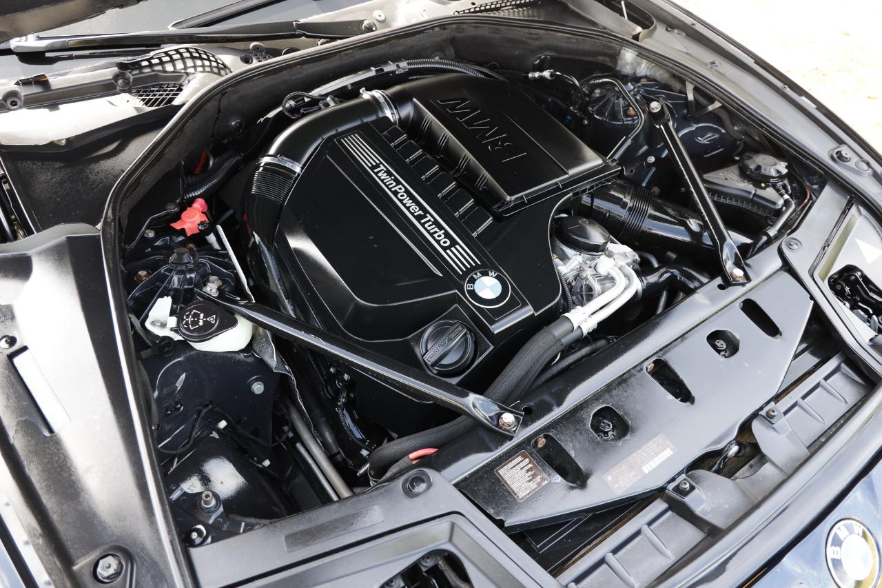 BMW 535i photo 45