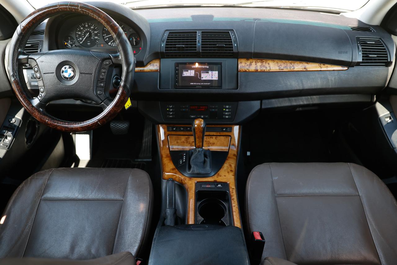 BMW X5 photo 2