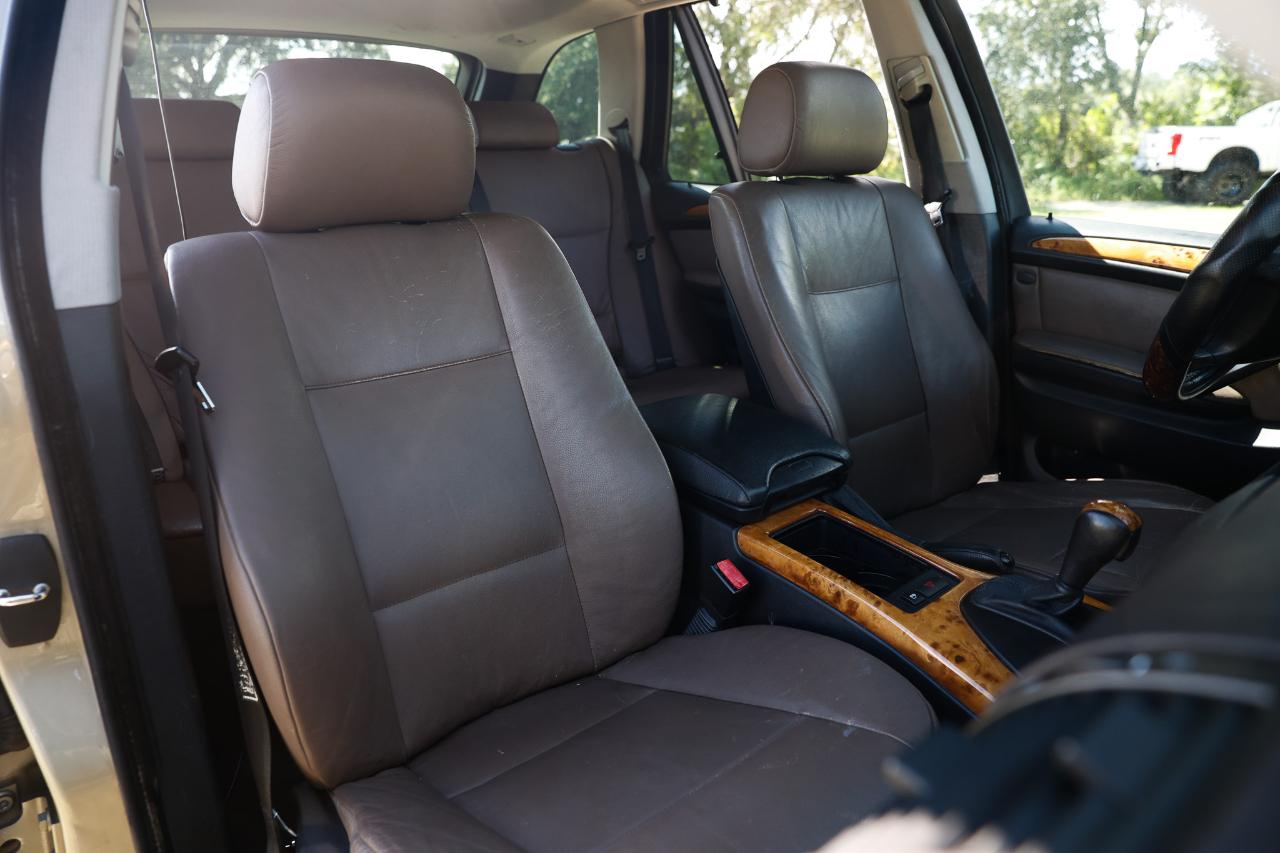 BMW X5 photo 16