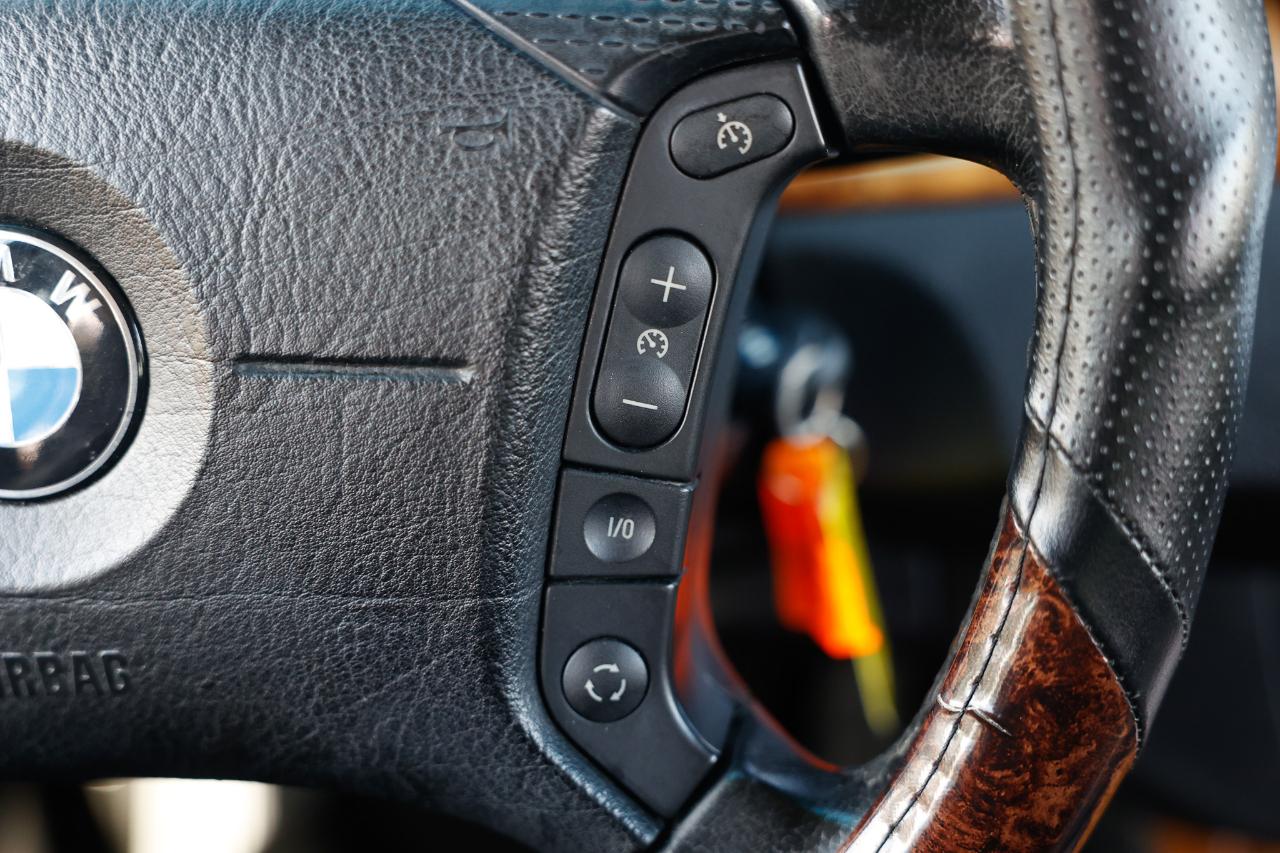 BMW X5 photo 27