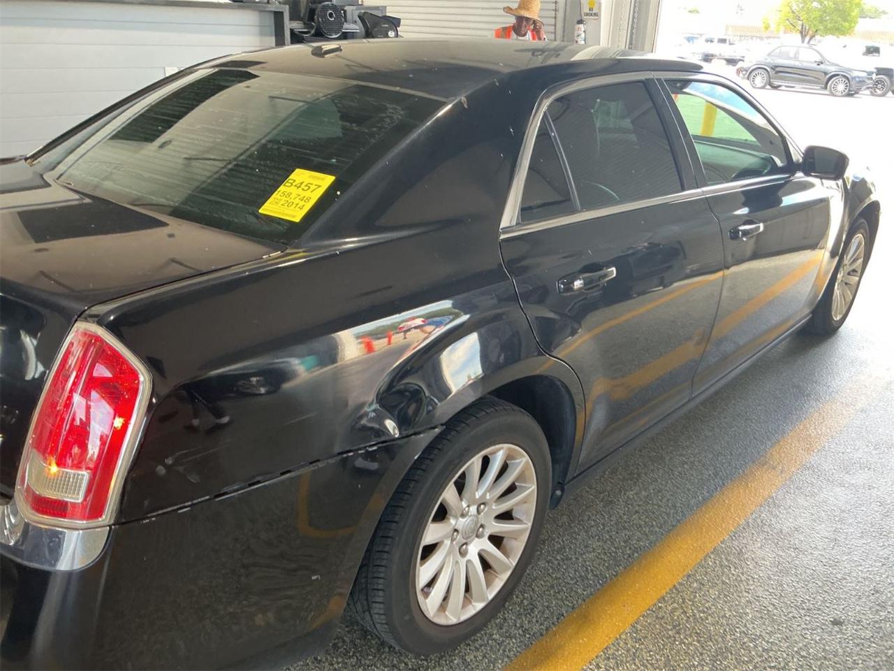Chrysler 300  2014