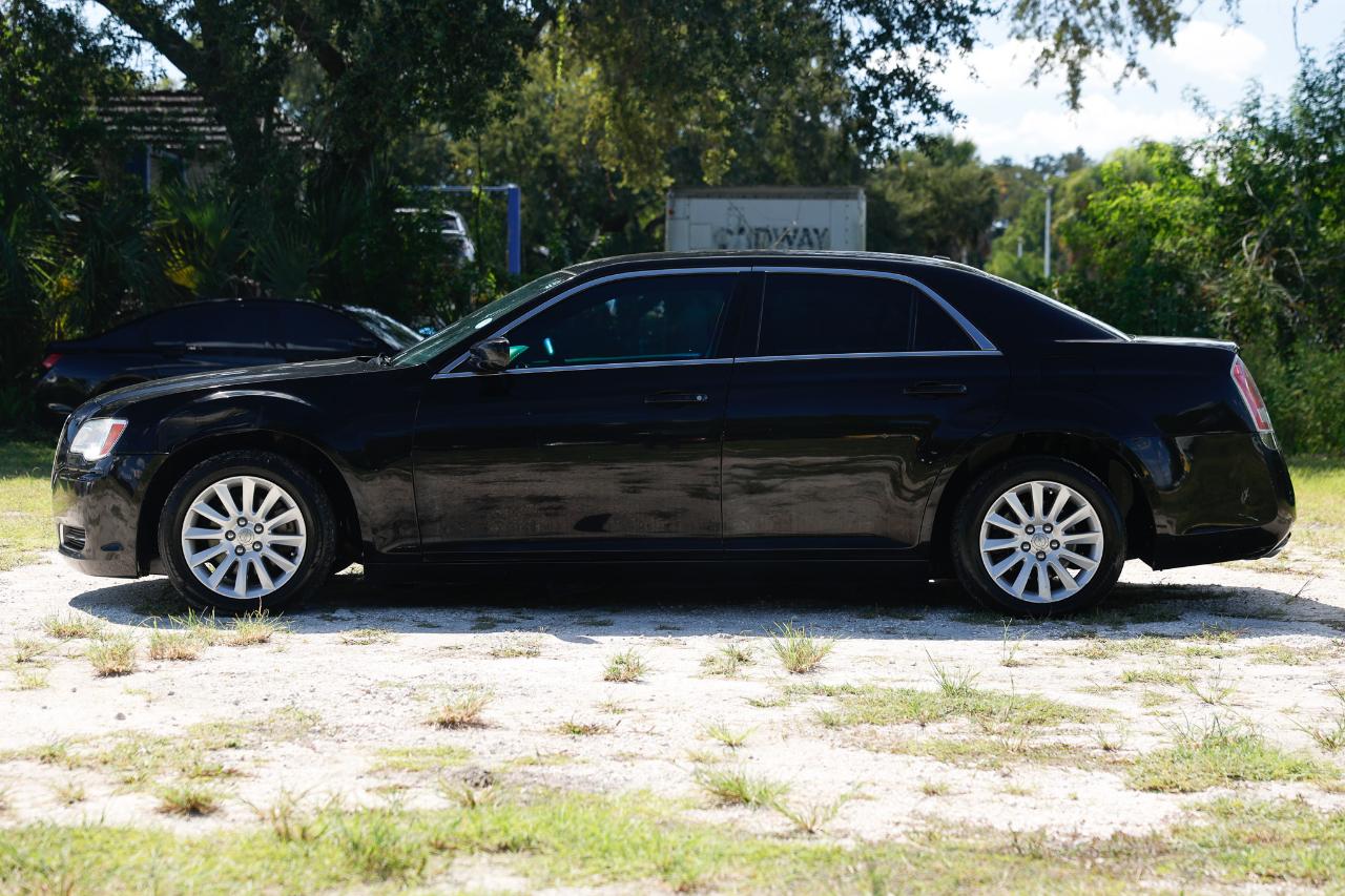 Chrysler 300 photo 3