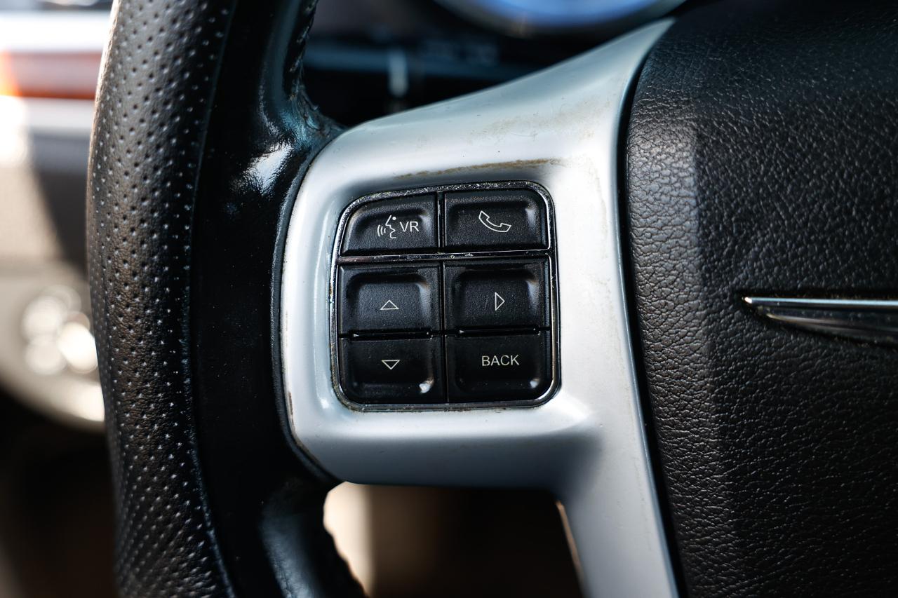 Chrysler 300 photo 25