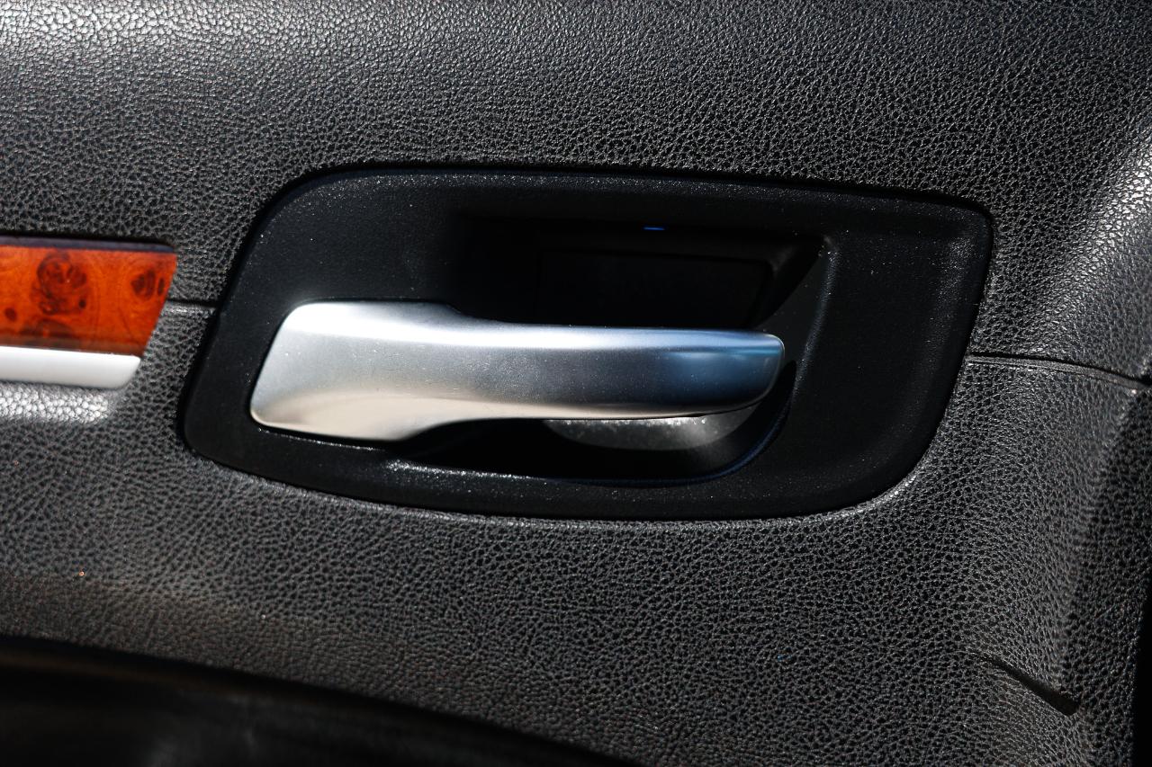 Chrysler 300 photo 40