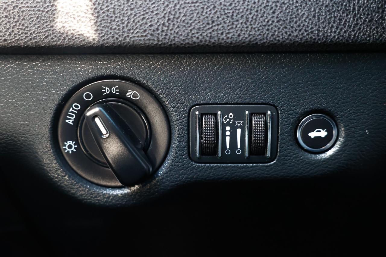 Chrysler 300 photo 42