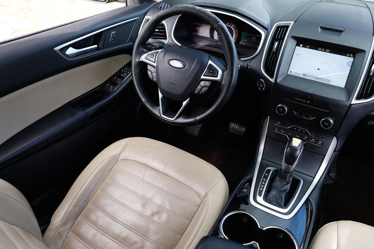 Ford Edge  2016